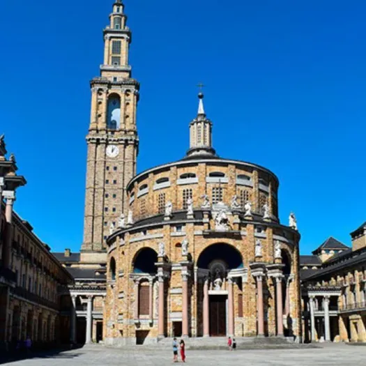Guided tours of Laboral Ciudad de la Cultura