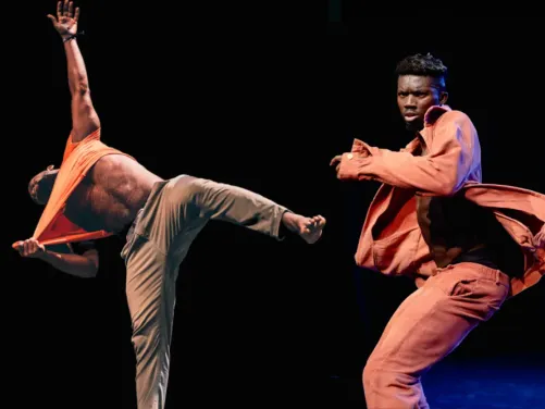Salim Mzé Hamadi. "L'Expat" + Oulouy. "Black"