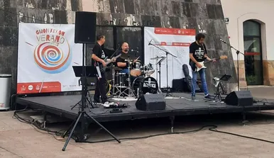 Street Art. Begoña. ACÚSTICA. (Pop Rock)