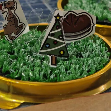 Bolas de dinosaurio