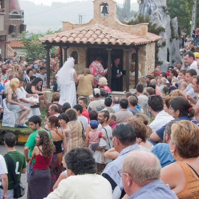 San Félix and Les Carroces Festivals in Valdesoto