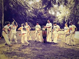 Arte en la Calle. Plazuela San Miguel. Centro Cultural Capoeira BATUQUEIRO
