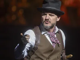 THE THREEPENNY OPERA