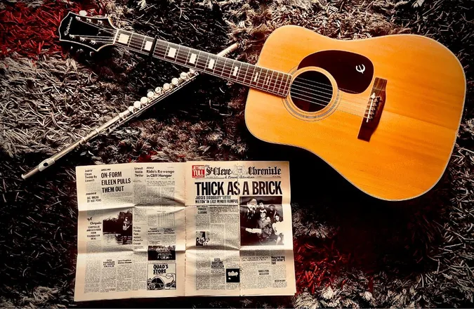 Acustik as a Brick