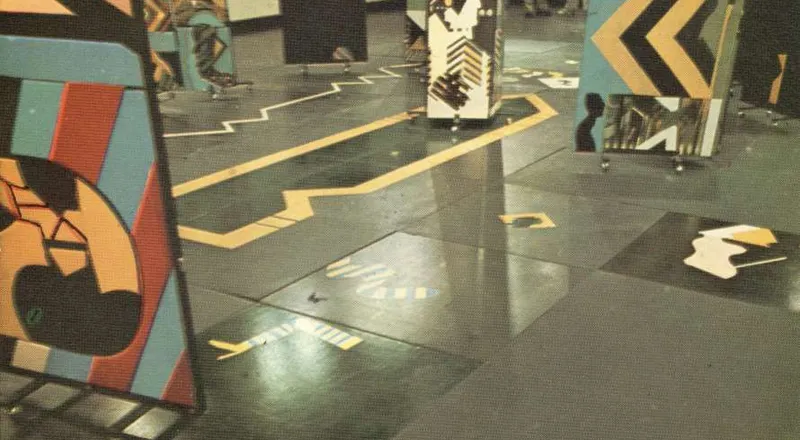 Juan Gomila. Cajas-ambiente, paisajes urbanos