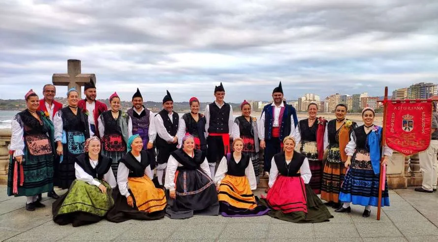 Grupo Folklórico Los Xustos