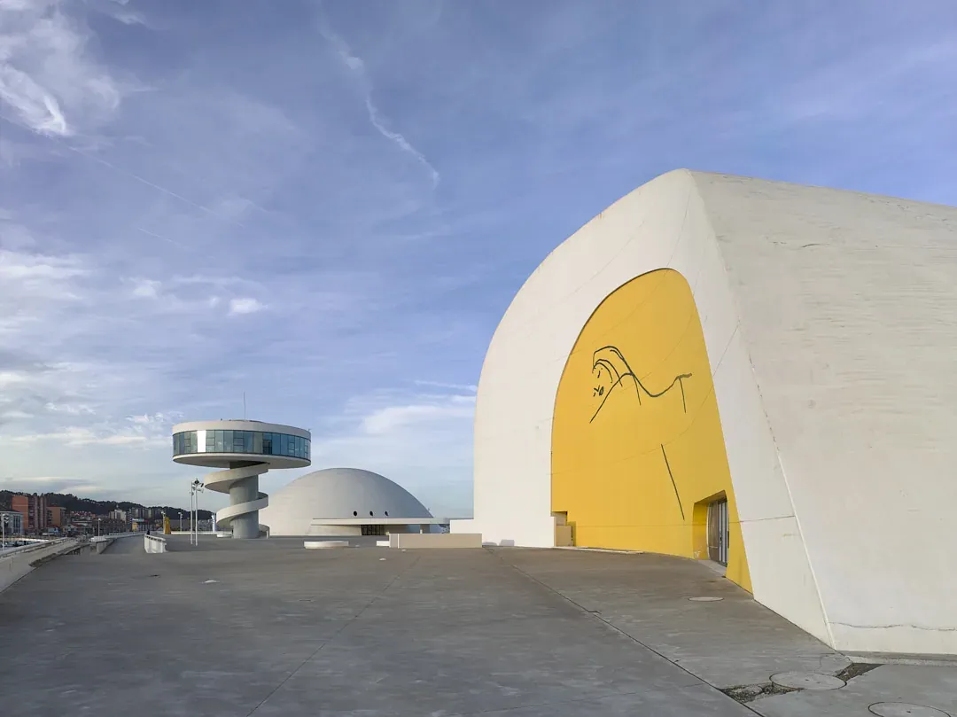 Visitas guiadas: Descubre el Centro Niemeyer