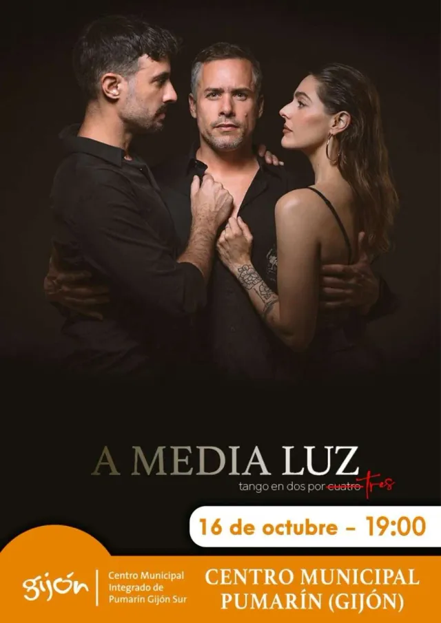 «A media luz». ON BEAT PRODUCCIONES.