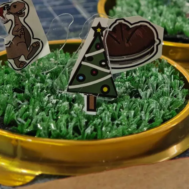 Bolas de dinosaurio